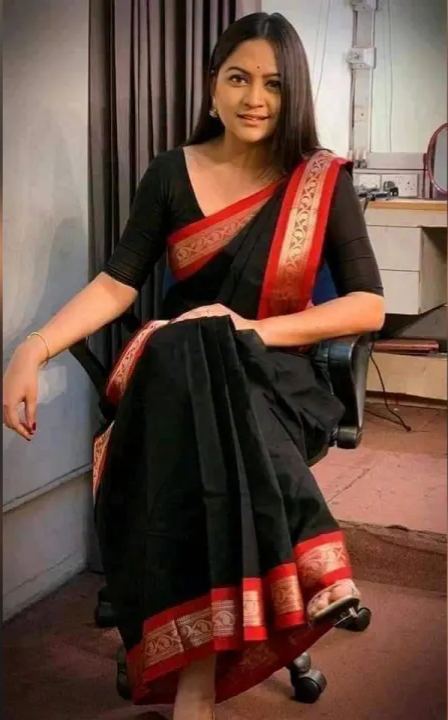 কটন শাড়ি